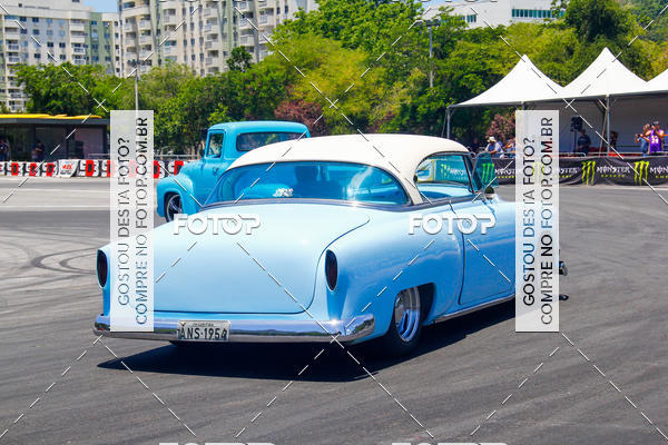 Buy your photos of the eventSuper Drif Brasil - Desfile de Carros on Fotop
