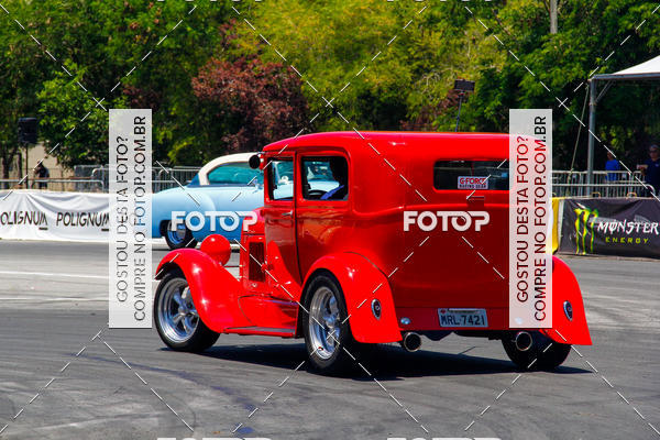 Buy your photos of the eventSuper Drif Brasil - Desfile de Carros on Fotop