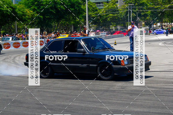 Buy your photos of the eventSuper Drif Brasil - Desfile de Carros on Fotop