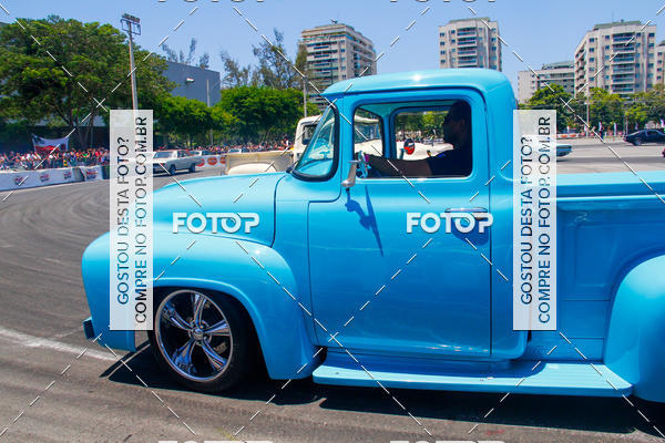 Buy your photos of the eventSuper Drif Brasil - Desfile de Carros on Fotop
