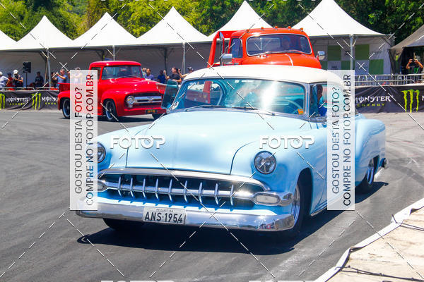 Buy your photos of the eventSuper Drif Brasil - Desfile de Carros on Fotop