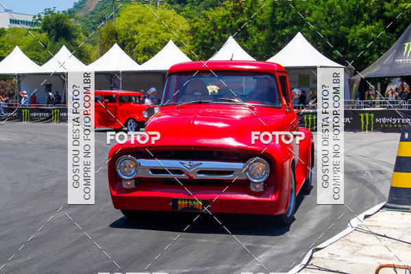 Buy your photos of the eventSuper Drif Brasil - Desfile de Carros on Fotop