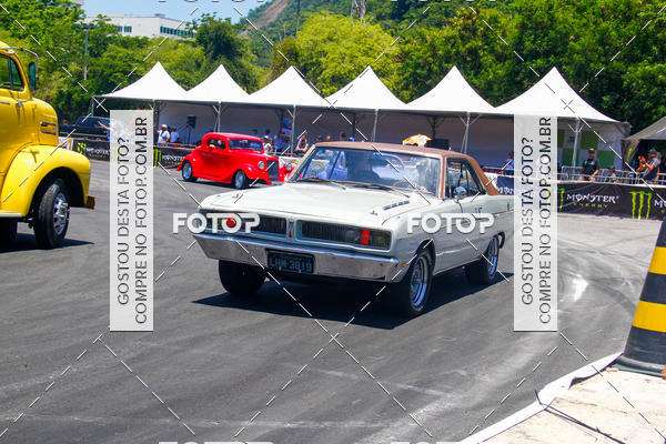 Buy your photos of the eventSuper Drif Brasil - Desfile de Carros on Fotop