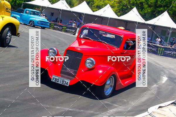 Buy your photos of the eventSuper Drif Brasil - Desfile de Carros on Fotop