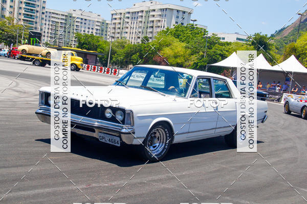 Buy your photos of the eventSuper Drif Brasil - Desfile de Carros on Fotop