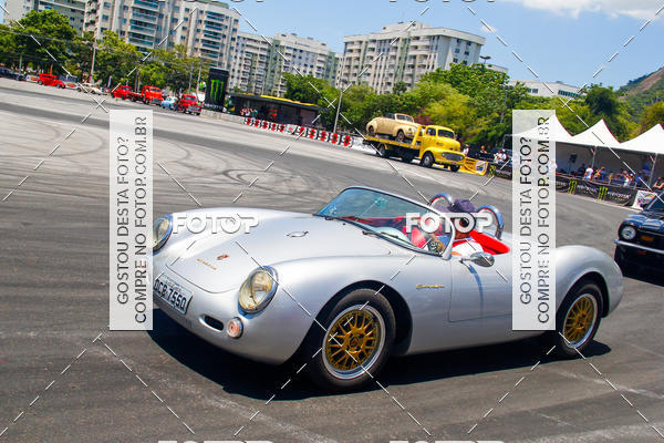 Buy your photos of the eventSuper Drif Brasil - Desfile de Carros on Fotop