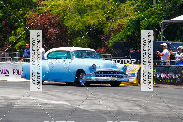 Buy your photos of the eventSuper Drif Brasil - Desfile de Carros on Fotop