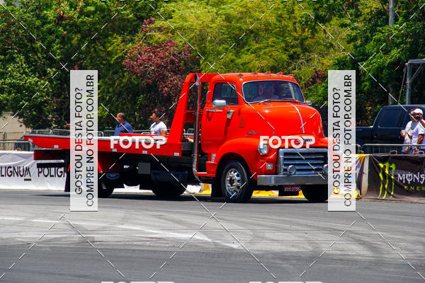 Buy your photos of the eventSuper Drif Brasil - Desfile de Carros on Fotop