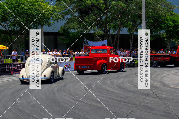 Buy your photos of the eventSuper Drif Brasil - Desfile de Carros on Fotop