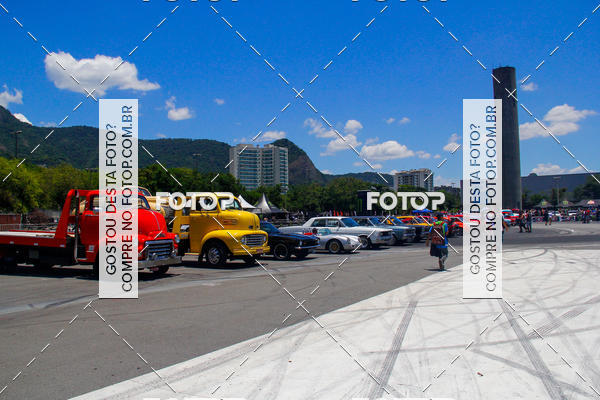 Buy your photos of the eventSuper Drif Brasil - Desfile de Carros on Fotop
