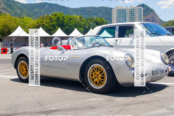 Buy your photos of the eventSuper Drif Brasil - Desfile de Carros on Fotop