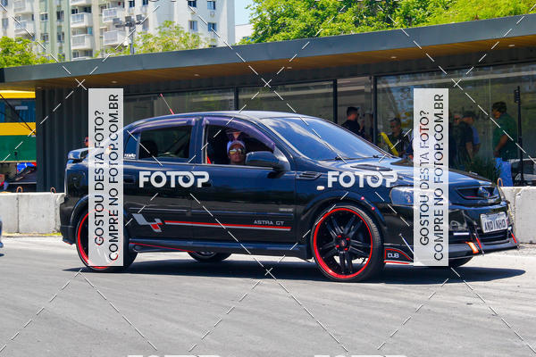 Buy your photos of the eventSuper Drif Brasil - Desfile de Carros on Fotop