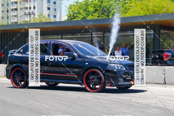 Buy your photos of the eventSuper Drif Brasil - Desfile de Carros on Fotop