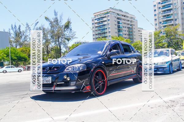 Buy your photos of the eventSuper Drif Brasil - Desfile de Carros on Fotop