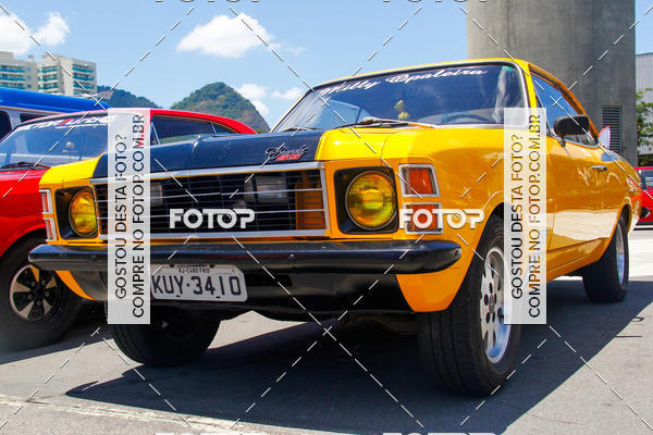Buy your photos of the eventSuper Drif Brasil - Desfile de Carros on Fotop