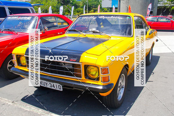 Buy your photos of the eventSuper Drif Brasil - Desfile de Carros on Fotop