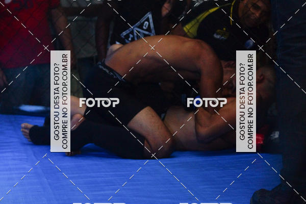 Buy your photos of the eventGideao Cage Combat on Fotop