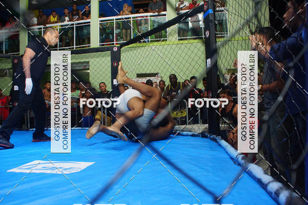 Buy your photos of the eventGideao Cage Combat on Fotop