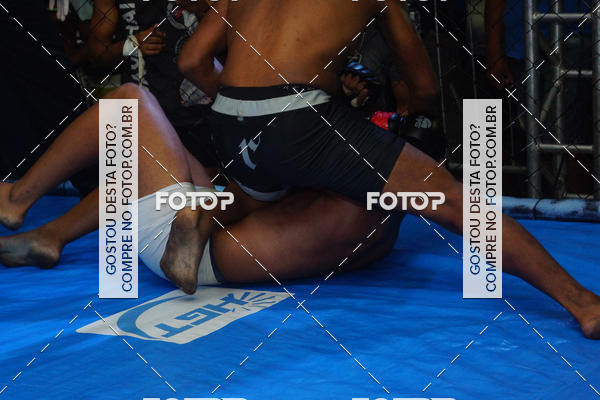 Buy your photos of the eventGideao Cage Combat on Fotop