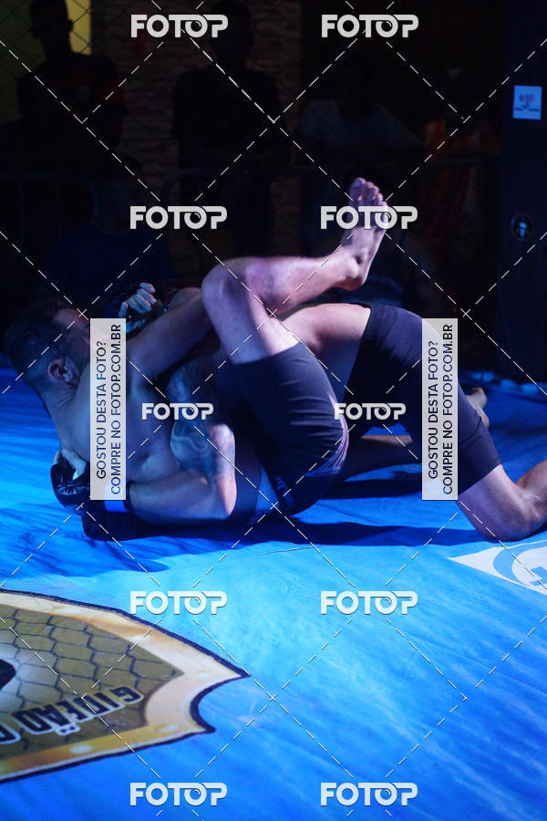 Buy your photos of the eventGideao Cage Combat on Fotop