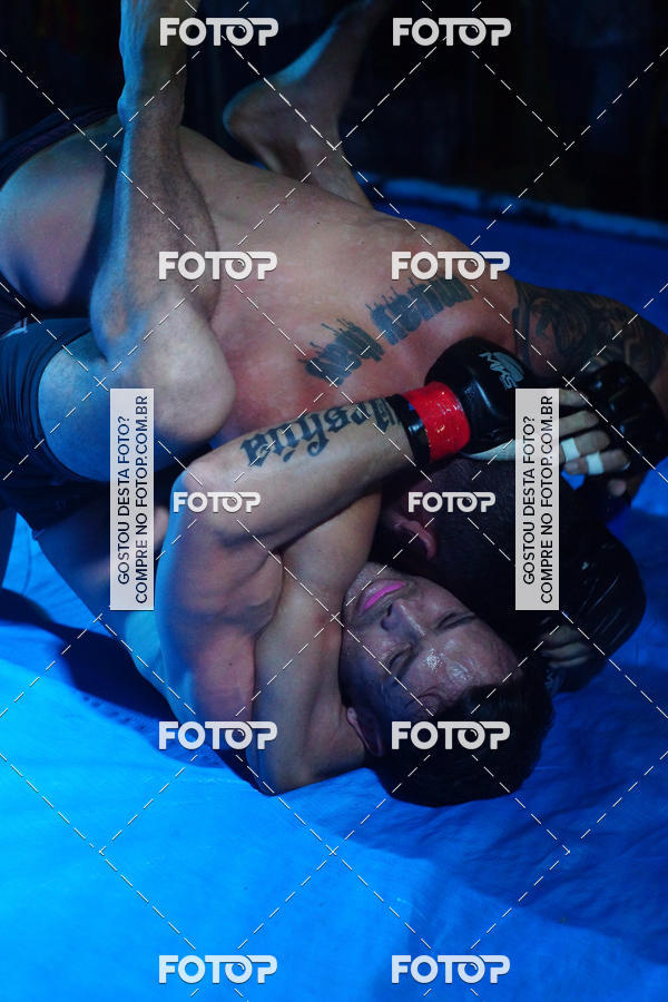 Buy your photos of the eventGideao Cage Combat on Fotop