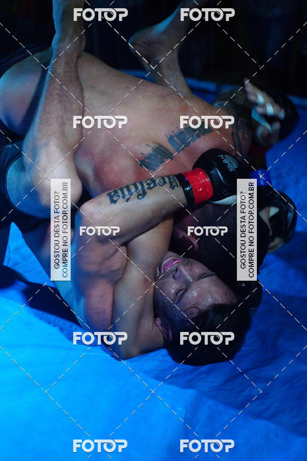 Buy your photos of the eventGideao Cage Combat on Fotop