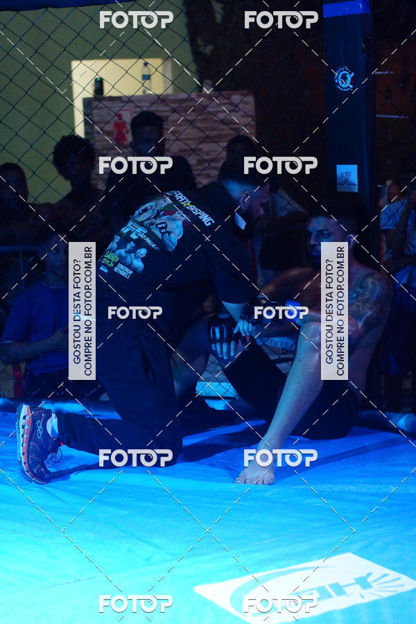 Buy your photos of the eventGideao Cage Combat on Fotop