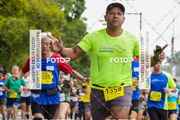 Buy your photos of the eventCorrida do Exrcito  - 100 Anos do Regimento Deodoro on Fotop