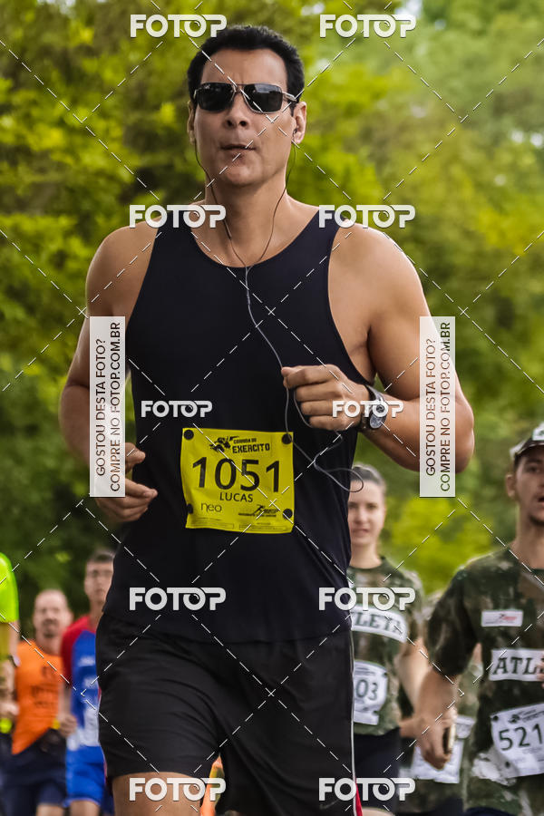 Buy your photos of the eventCorrida do Exrcito  - 100 Anos do Regimento Deodoro on Fotop