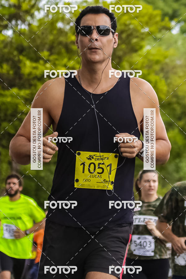 Buy your photos of the eventCorrida do Exrcito  - 100 Anos do Regimento Deodoro on Fotop