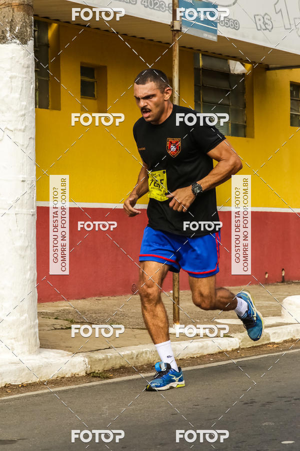Buy your photos of the eventCorrida do Exrcito  - 100 Anos do Regimento Deodoro on Fotop