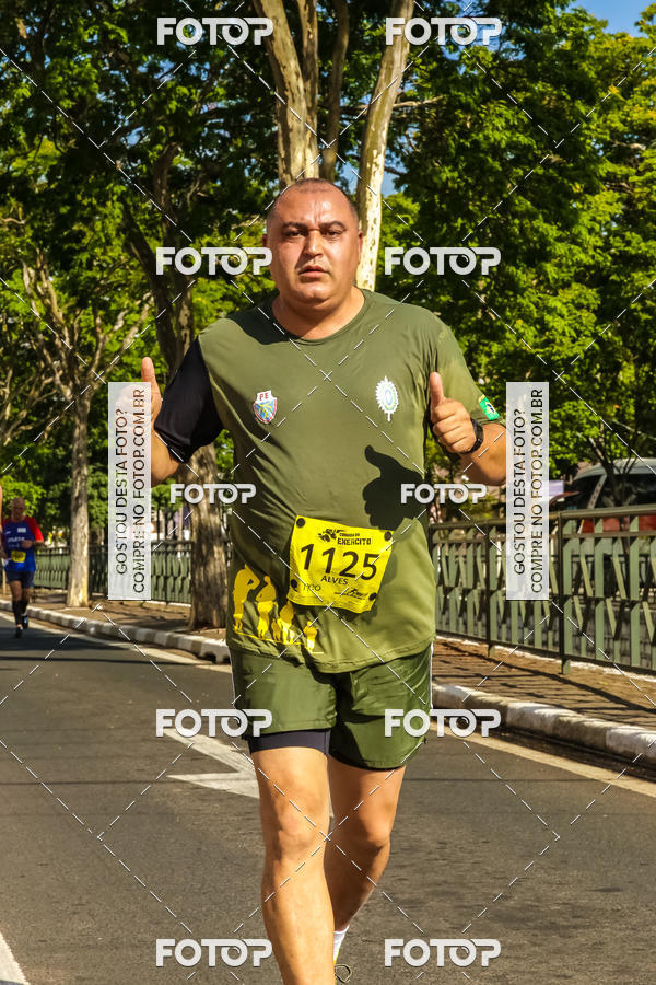 Buy your photos of the eventCorrida do Exrcito  - 100 Anos do Regimento Deodoro on Fotop