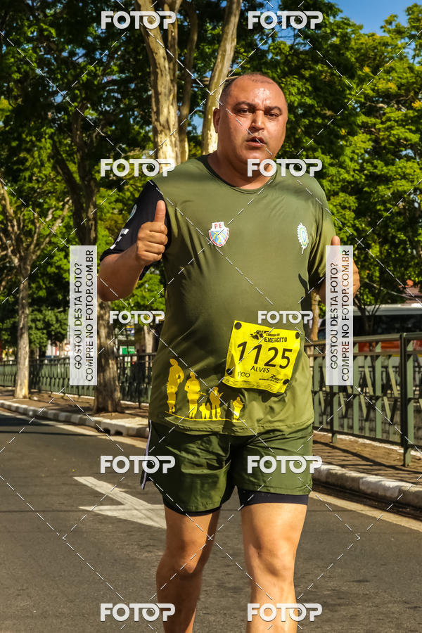 Buy your photos of the eventCorrida do Exrcito  - 100 Anos do Regimento Deodoro on Fotop