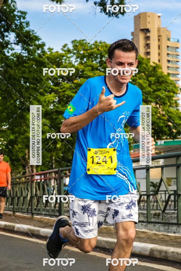 Buy your photos of the eventCorrida do Exrcito  - 100 Anos do Regimento Deodoro on Fotop