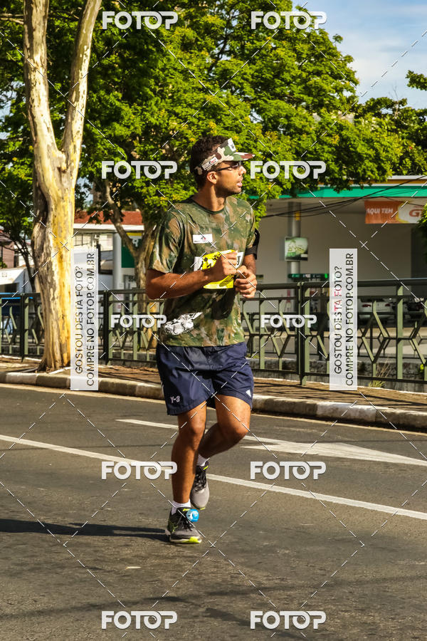 Buy your photos of the eventCorrida do Exrcito  - 100 Anos do Regimento Deodoro on Fotop