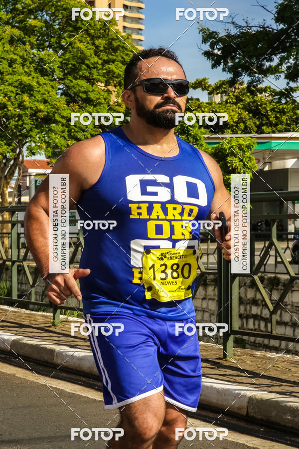 Buy your photos of the eventCorrida do Exrcito  - 100 Anos do Regimento Deodoro on Fotop