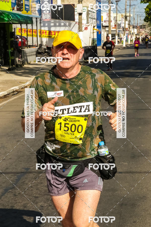 Buy your photos of the eventCorrida do Exrcito  - 100 Anos do Regimento Deodoro on Fotop
