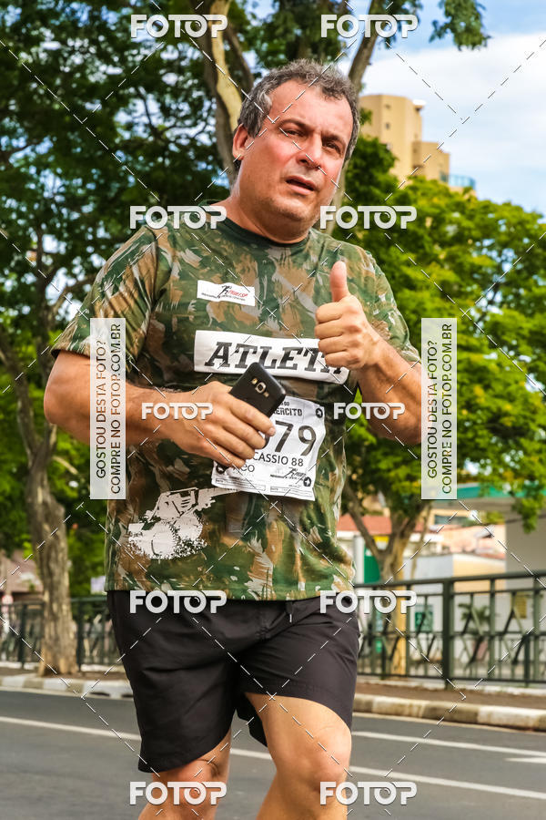 Buy your photos of the eventCorrida do Exrcito  - 100 Anos do Regimento Deodoro on Fotop