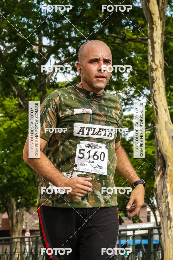 Buy your photos of the eventCorrida do Exrcito  - 100 Anos do Regimento Deodoro on Fotop