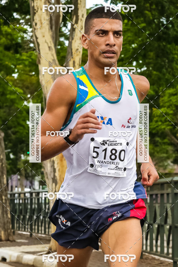 Buy your photos of the eventCorrida do Exrcito  - 100 Anos do Regimento Deodoro on Fotop