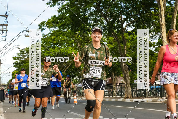 Buy your photos of the eventCorrida do Exrcito  - 100 Anos do Regimento Deodoro on Fotop