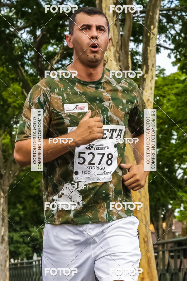 Buy your photos of the eventCorrida do Exrcito  - 100 Anos do Regimento Deodoro on Fotop