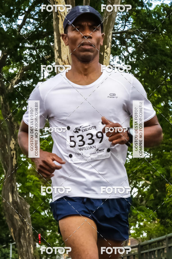 Buy your photos of the eventCorrida do Exrcito  - 100 Anos do Regimento Deodoro on Fotop