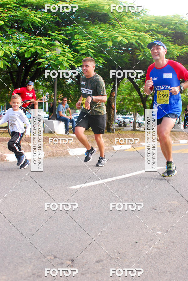 Buy your photos of the eventCorrida do Exrcito  - 100 Anos do Regimento Deodoro on Fotop