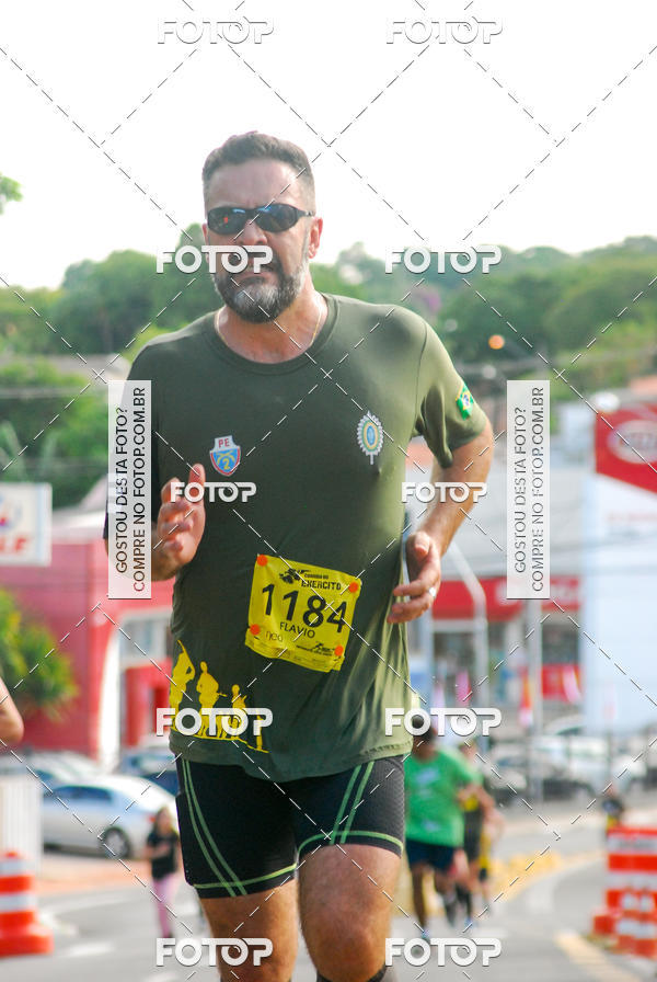 Buy your photos of the eventCorrida do Exrcito  - 100 Anos do Regimento Deodoro on Fotop