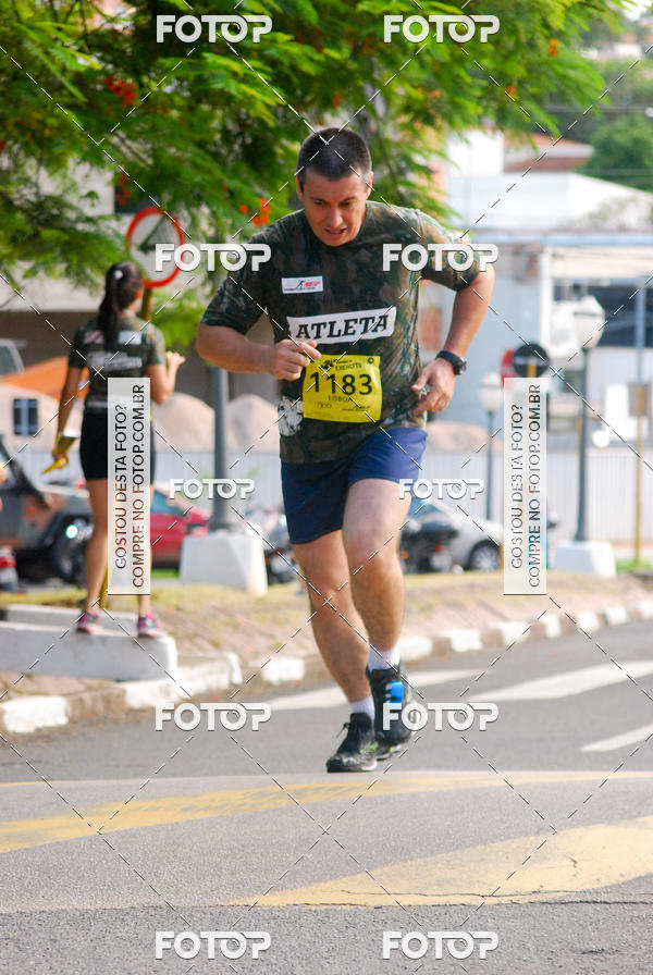 Buy your photos of the eventCorrida do Exrcito  - 100 Anos do Regimento Deodoro on Fotop