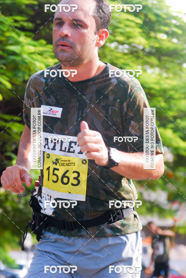 Buy your photos of the eventCorrida do Exrcito  - 100 Anos do Regimento Deodoro on Fotop