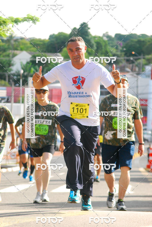 Buy your photos of the eventCorrida do Exrcito  - 100 Anos do Regimento Deodoro on Fotop