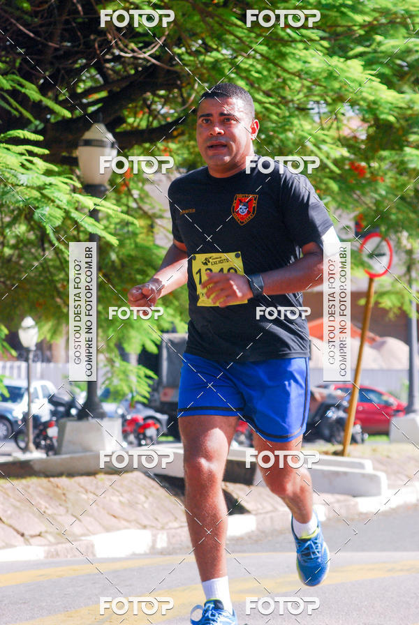Buy your photos of the eventCorrida do Exrcito  - 100 Anos do Regimento Deodoro on Fotop