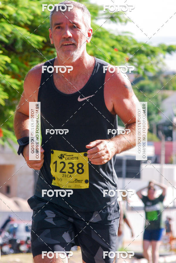 Buy your photos of the eventCorrida do Exrcito  - 100 Anos do Regimento Deodoro on Fotop